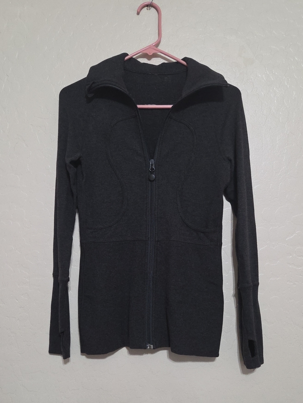Lululemon Women’s Size 6 Charcoal Gray Full Zip Fitted Jacket Thumbholes
